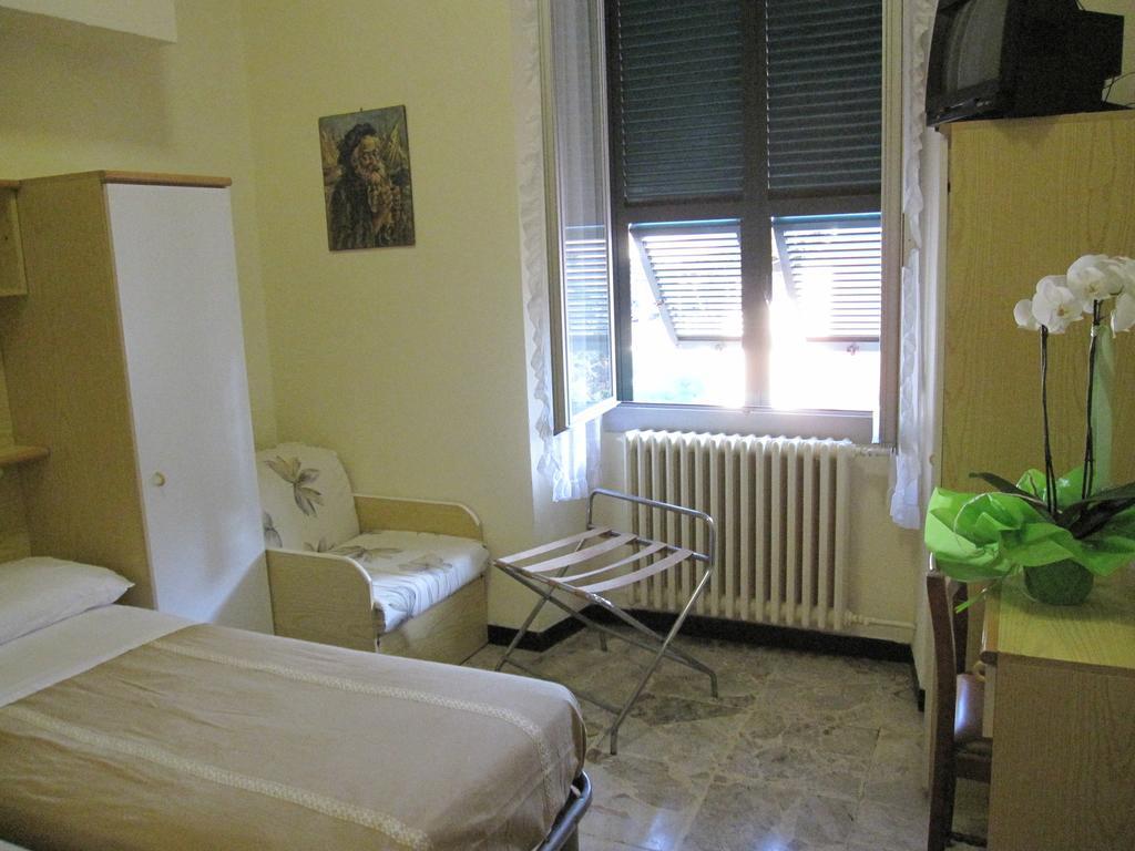 Albergo Kristina Bordighera Habitación foto