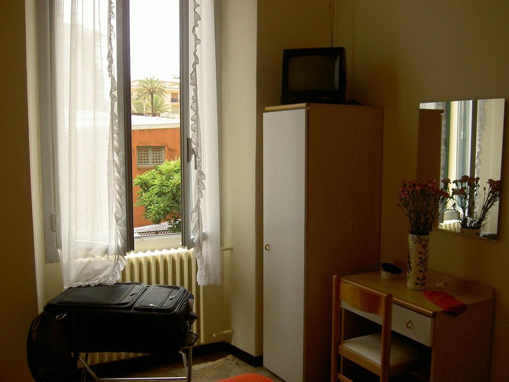 Albergo Kristina Bordighera Exterior foto