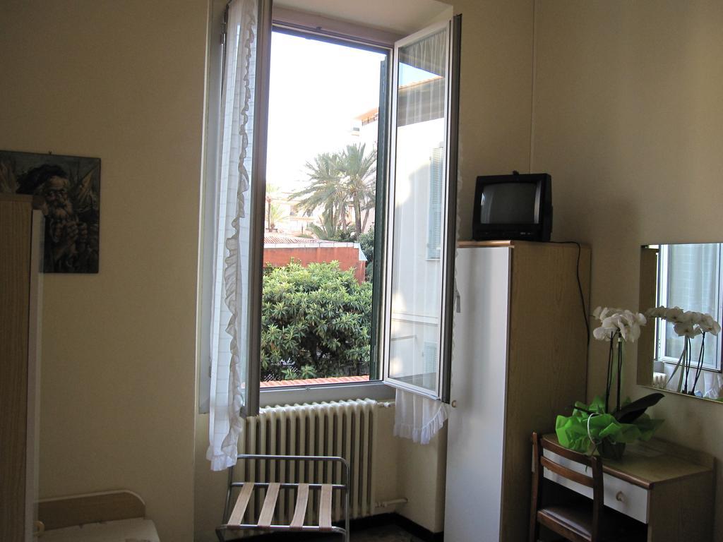Albergo Kristina Bordighera Habitación foto